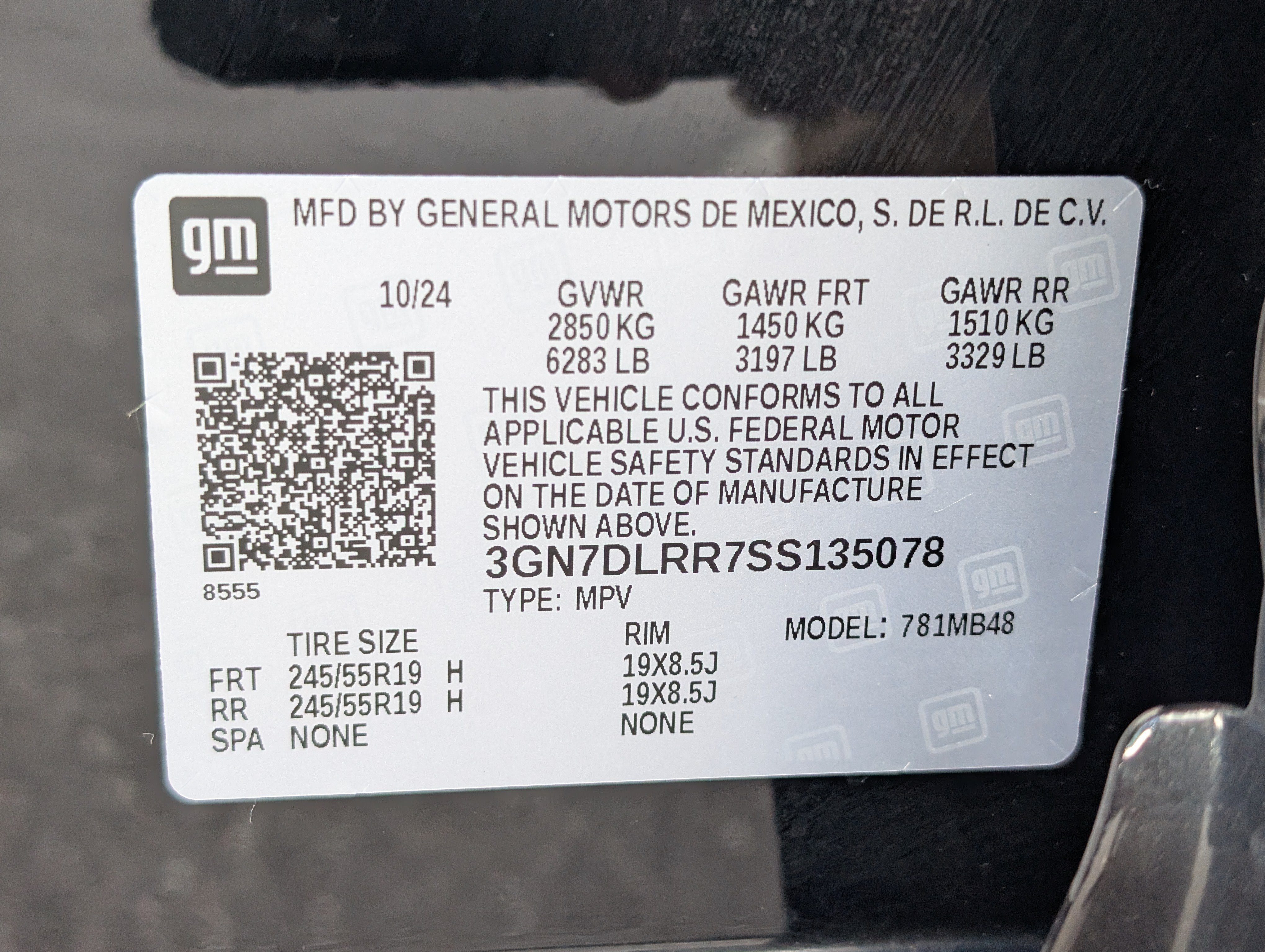 Used 2025 Chevrolet Equinox EV LT w/ Convenience Package AWD/4WD image 39