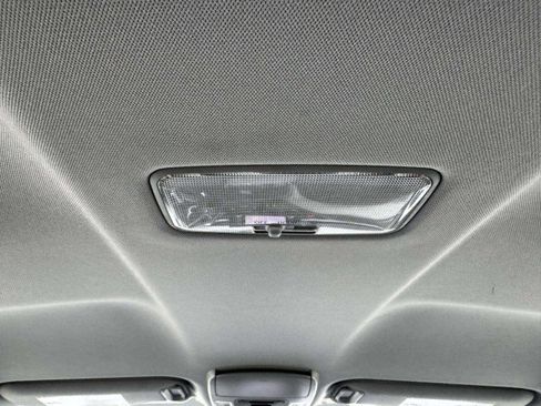 Used 2021 Toyota Camry LE image 38