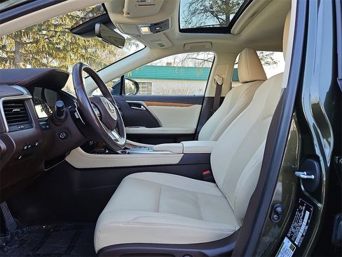 Used 2020 Lexus RX 450h AWD w/ Premium Package image 15