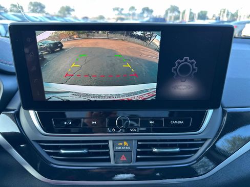 New 2025 Nissan Altima 2.5 SR w/ SR Premium Package image 13