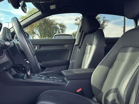 Used 2023 Honda Civic Sport image 22