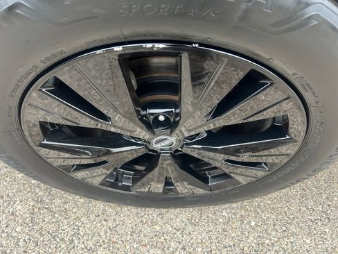 Certified 2023 Nissan Rogue SV w/ SV Premium B Package AWD/4WD image 41