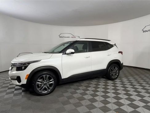 Certified 2023 Kia Seltos S w/ Navigation Package image 4