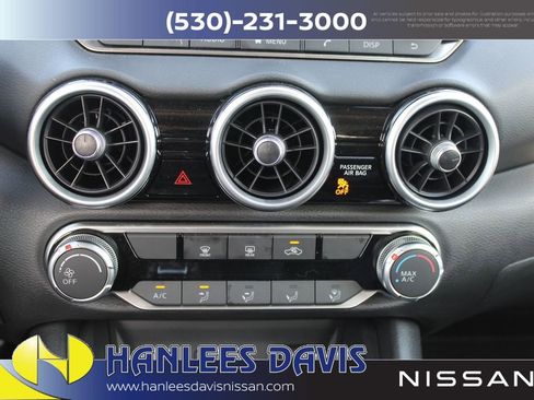 Used 2025 Nissan Sentra S image 21