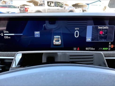 Used 2025 Ford Mustang Mach-E GT image 31