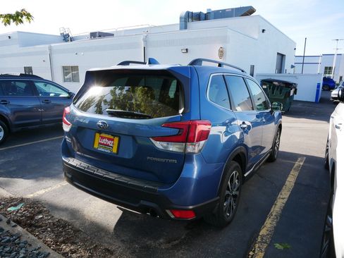 Used 2021 Subaru Forester Limited w/ Popular Package #3 AWD/4WD image 5