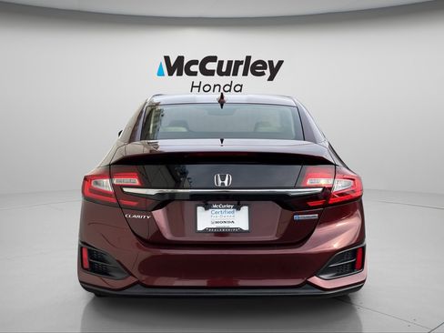 Certified 2018 Honda Clarity Plug-In Hybrid image 4