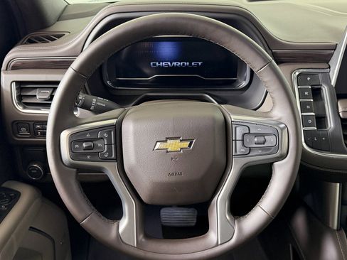 Used 2023 Chevrolet Tahoe LT w/ Luxury Package image 21