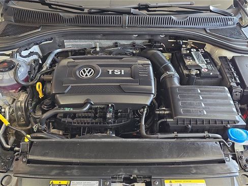 Used 2022 Volkswagen Jetta GLI Autobahn FWD image 29