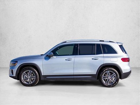 New 2026 Mercedes-Benz GLB 250 4MATIC image 8