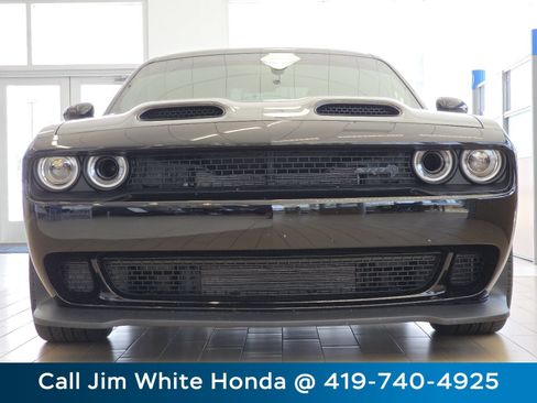 Used 2023 Dodge Challenger SRT Hellcat RWD image 14