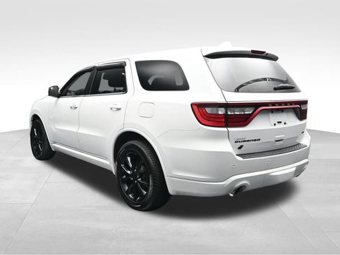 Used 2018 Dodge Durango GT w/ Trailer Tow Group IV AWD/4WD image 3