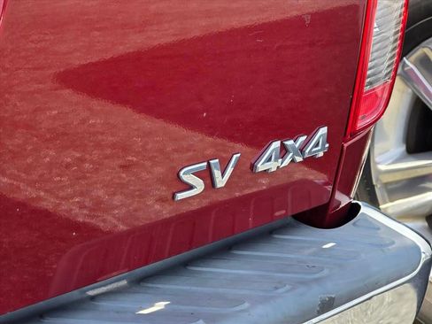 Used 2019 Nissan Frontier SV AWD/4WD image 13