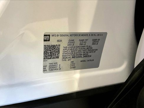 Used 2024 GMC Terrain SLE image 18