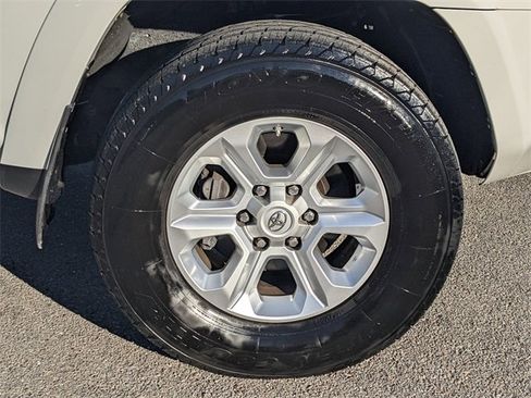 Used 2019 Toyota 4Runner SR5 image 9