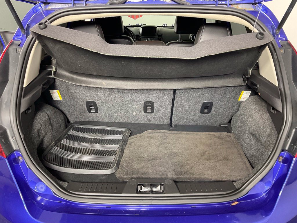 Used 2015 Ford Fiesta Titanium FWD image 11