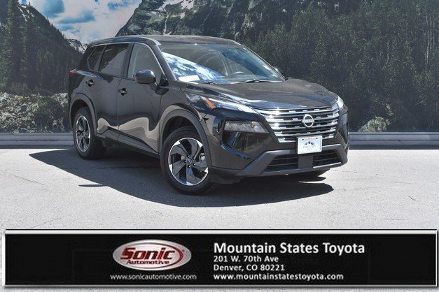 Used 2026 Nissan Rogue SV AWD/4WD image 1