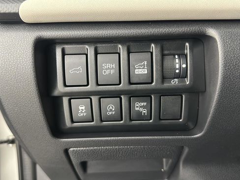 Certified 2023 Subaru Forester Limited image 11