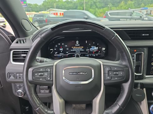 Used 2023 GMC Yukon XL Denali w/ Denali Reserve Package AWD/4WD image 27