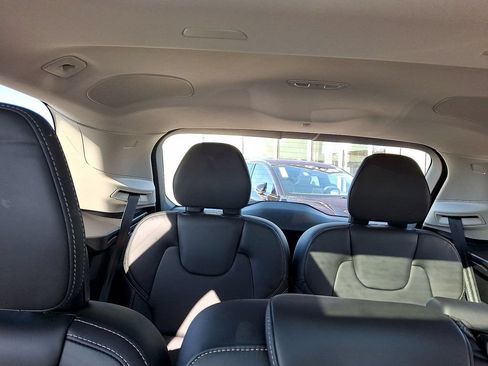 Certified 2026 Volvo XC90 B5 Ultra AWD/4WD image 13