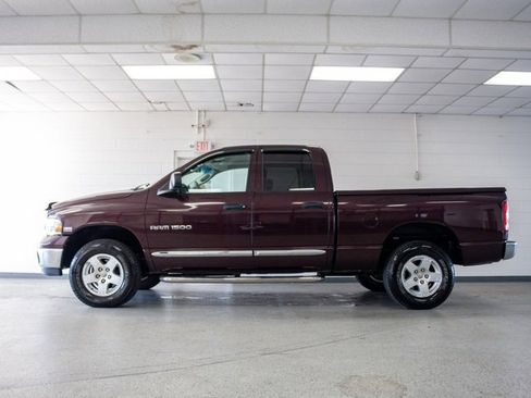 Used 2005 Dodge Ram 1500 Truck SLT image 3