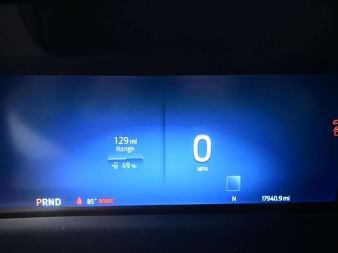 Used 2024 Ford F150 Lightning Platinum AWD/4WD image 17