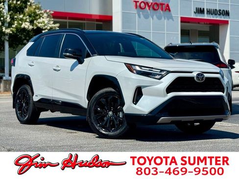Used 2025 Toyota RAV4 XSE AWD/4WD image 1