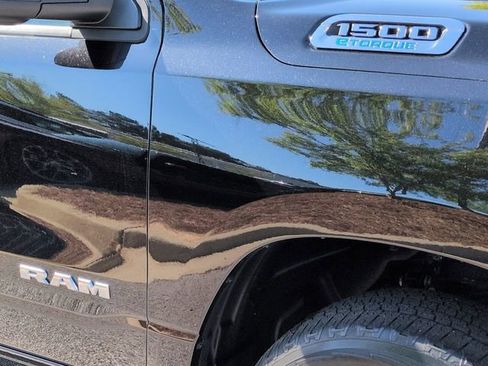 Certified 2022 RAM 1500 Big Horn AWD/4WD image 14