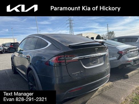 Used 2018 Tesla Model X P100D image 6