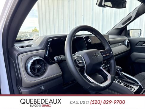 Used 2024 Chevrolet Colorado ZR2 w/ Technology Package image 22