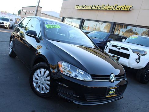 Used 2015 Volkswagen Golf Launch Edition image 30