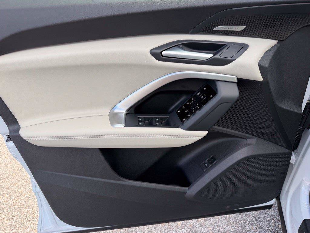 New 2026 Audi Q5 Premium Plus AWD/4WD image 25
