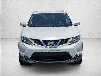 Used 2017 Nissan Rogue Sport SV w/ SV Premium Package FWD video 4