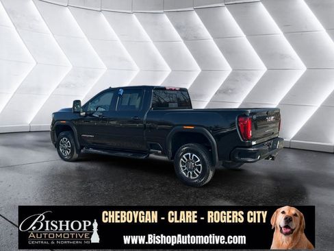 Used 2021 GMC Sierra 2500 AT4 w/ AT4 Preferred Package image 17