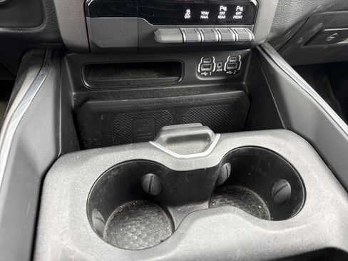 Used 2022 RAM 1500 Laramie image 22