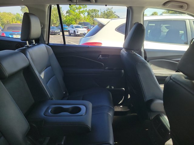 Used 2022 Honda Pilot Special Edition image 3