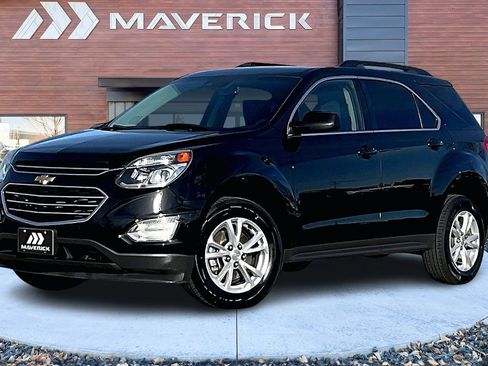 Used 2017 Chevrolet Equinox LT w/ Driver Confidence Package II image 3