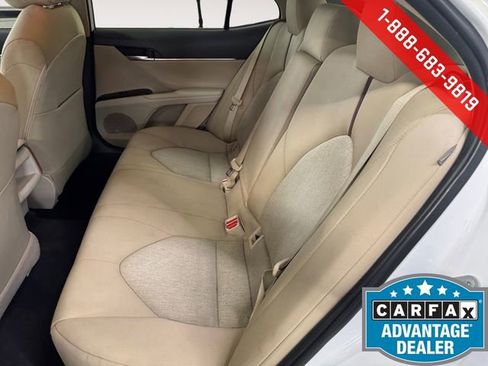 Used 2019 Toyota Camry LE image 22