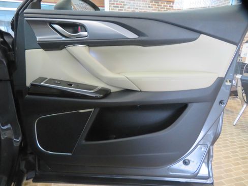 Used 2016 MAZDA CX-9 Grand Touring FWD image 28