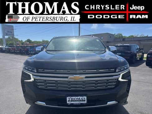 Used 2021 Chevrolet Tahoe Premier AWD/4WD image 3