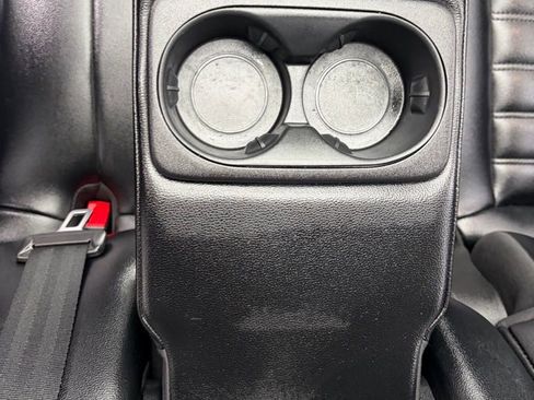 Used 2019 Ford Edge SEL w/ Equipment Group 201A AWD/4WD image 19