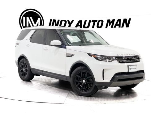 Used 2017 Land Rover Discovery SE image 2
