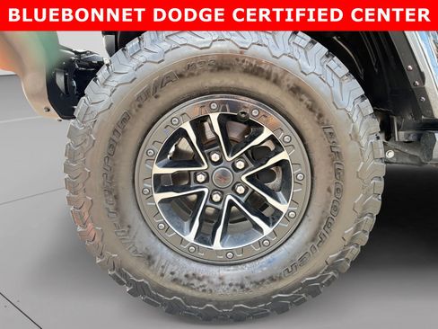 Used 2024 Jeep Wrangler Unlimited Rubicon AWD/4WD image 9