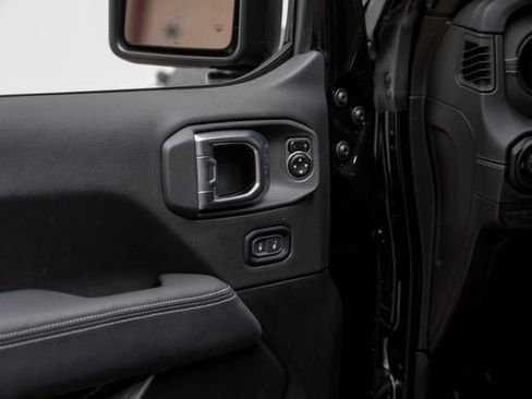 Used 2024 Jeep Wrangler Unlimited Rubicon 392 image 92