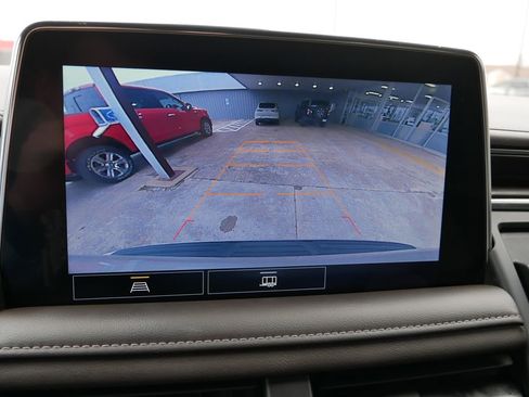 Used 2021 Chevrolet Tahoe LT image 12