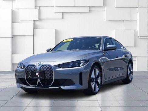 Used 2025 BMW i4 xDrive40i w/ Premium Package AWD/4WD image 3