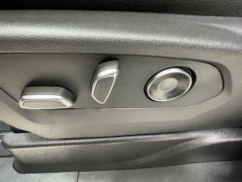 New 2026 GMC Yukon XL Denali image 18