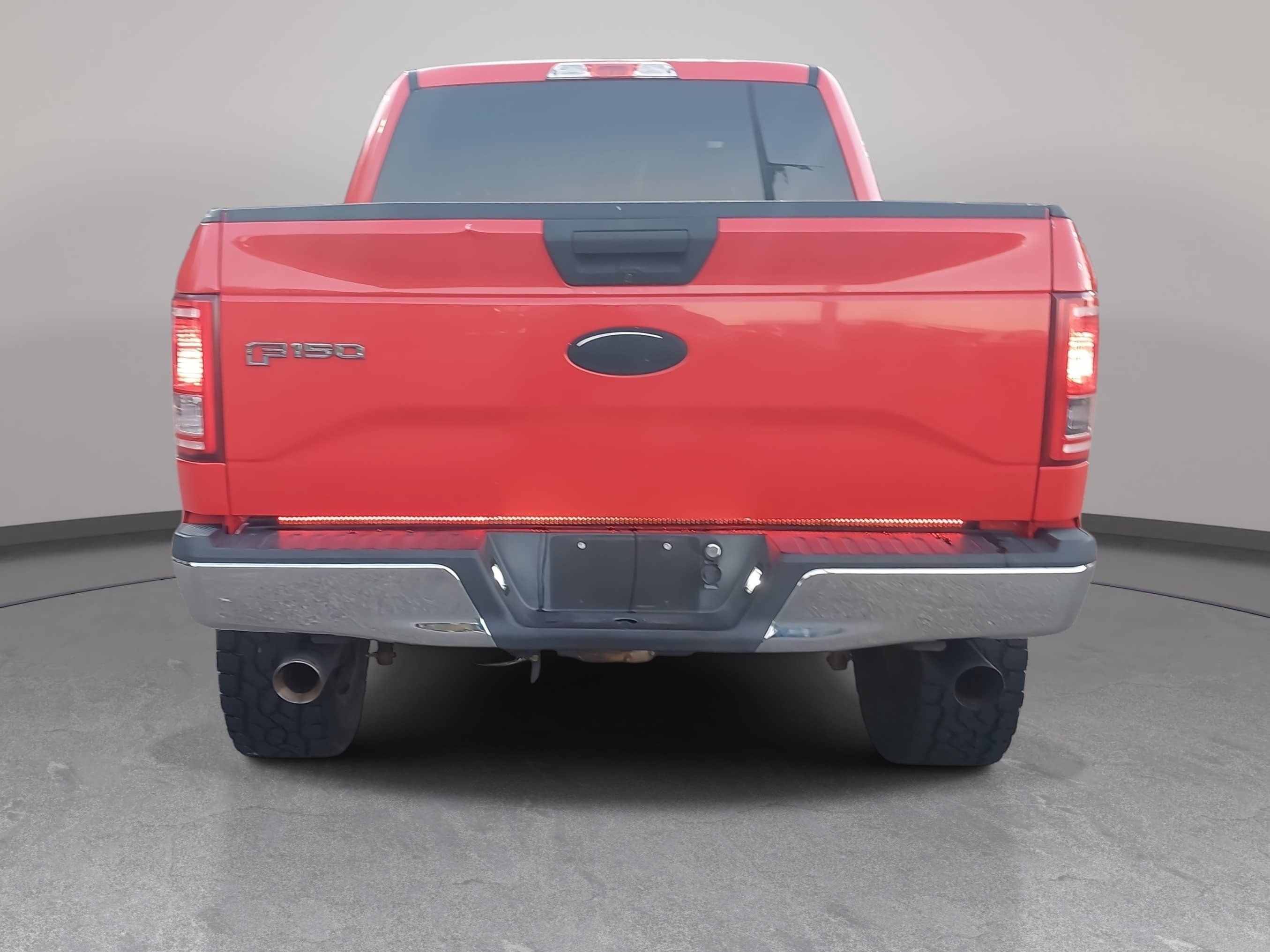 Used 2016 Ford F150 XLT AWD/4WD image 6