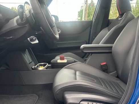 Used 2025 MINI Cooper S FWD image 3