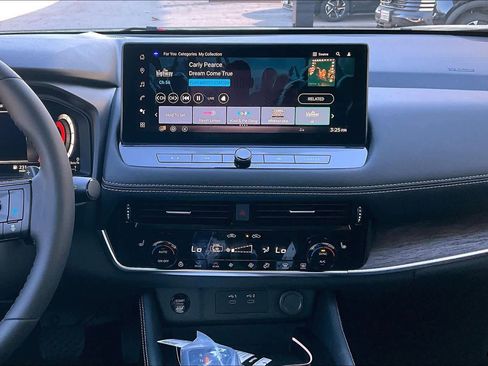 New 2026 Nissan Rogue Platinum w/ Platinum Premium Package image 6